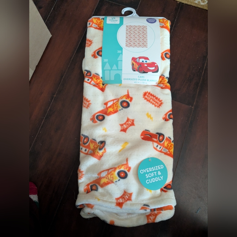 Disney Cars Plush Blanket with Orange Lightning McQueen Print